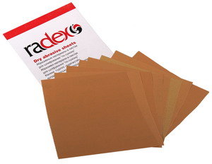 Заказать онлайн RADEX   абразивная бумага 230*280 мм «по-сухому» зерно 80-600 в интернет-магазине автокрасок, окрасочного оборудования и автотоваров Маркетэм с доставкой по Хабаровску недорого.